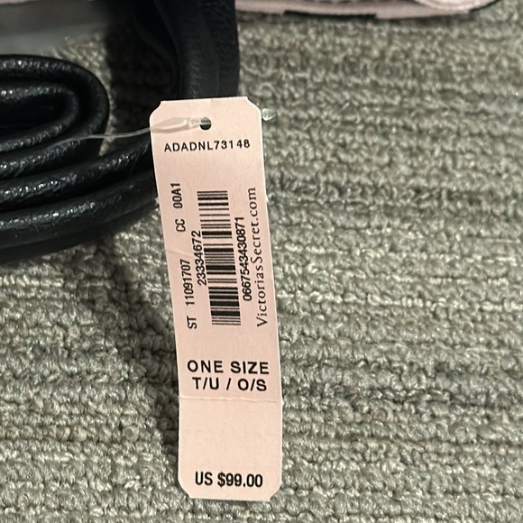 Victoria’s Secret Weekender Tote - Picture 3 of 3